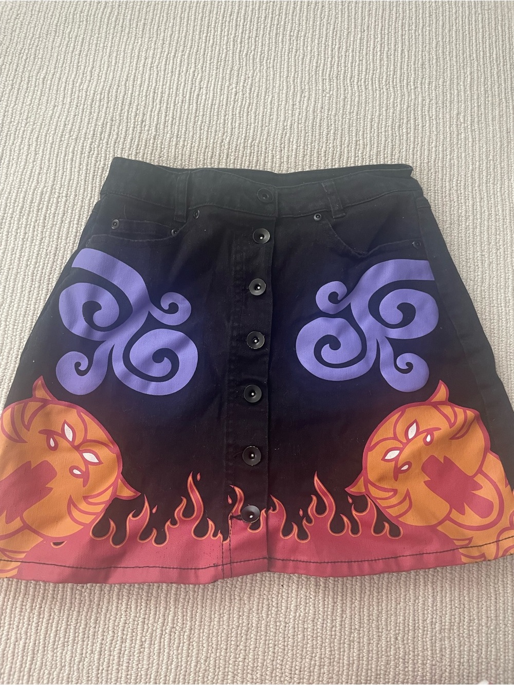 DisneyBlack Graphic Button-Front Mini Skirt with Purple and Orange Flame c51
